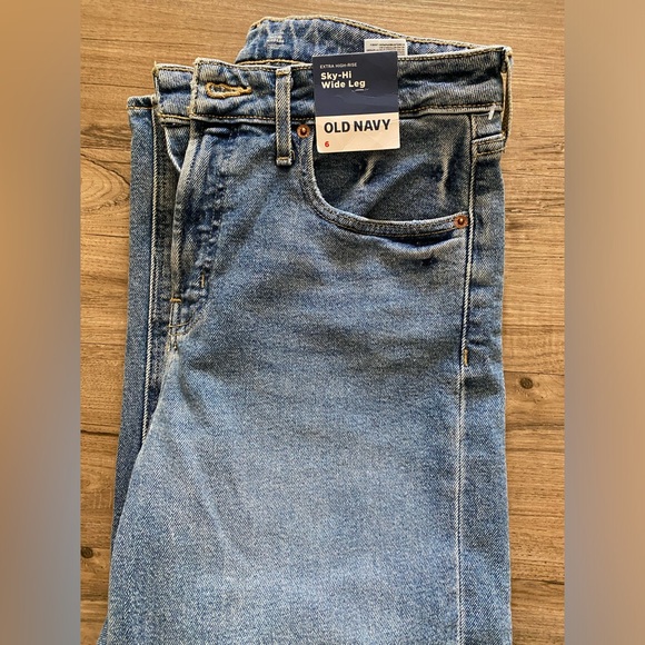 Old Navy Denim - Sky Hi Wide Leg Jeans-Size 6
